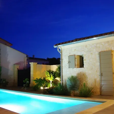 Decouvertes Uzes