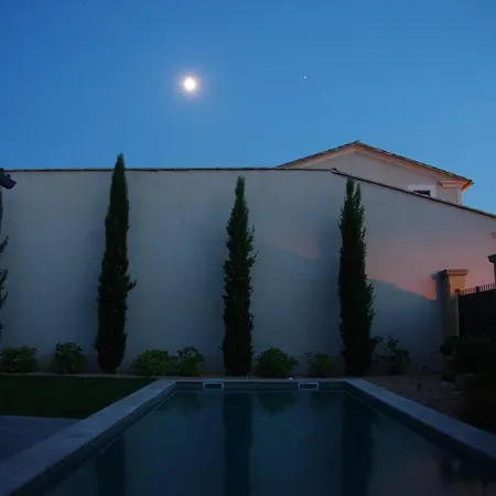 Decouvertes 4* Uzès